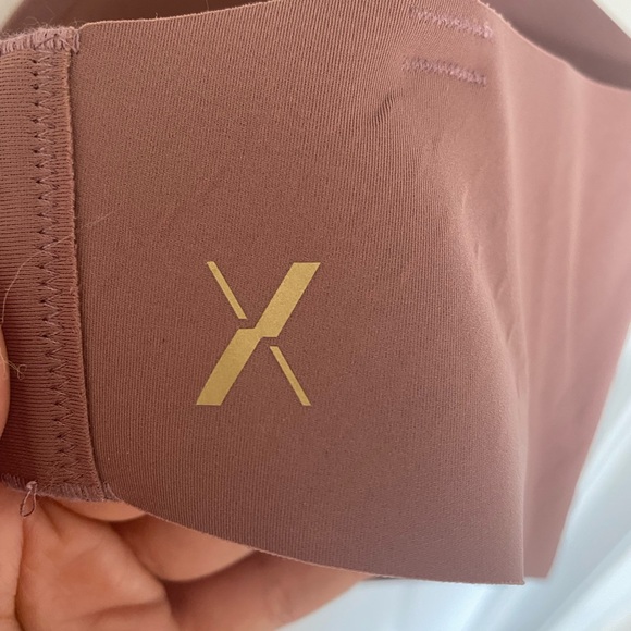 Knix Wingwoman Bra - size 8, muted pink - Picture 7 of 9